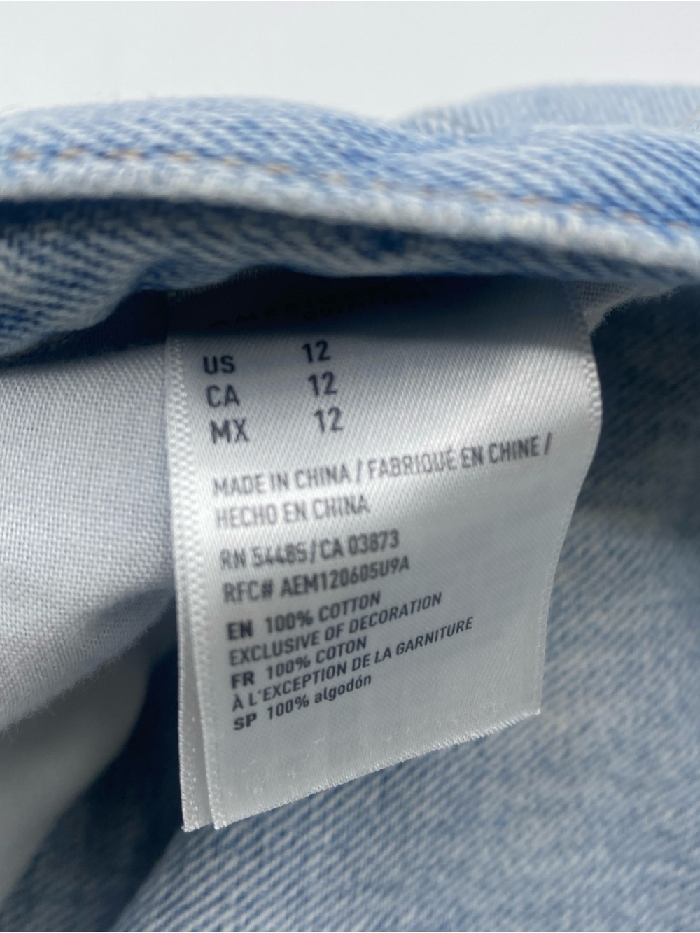 Jorts American Eagle High Rise Mom Jean Short Distressed Denim Frayed Hem Button - Picture 6 of 7